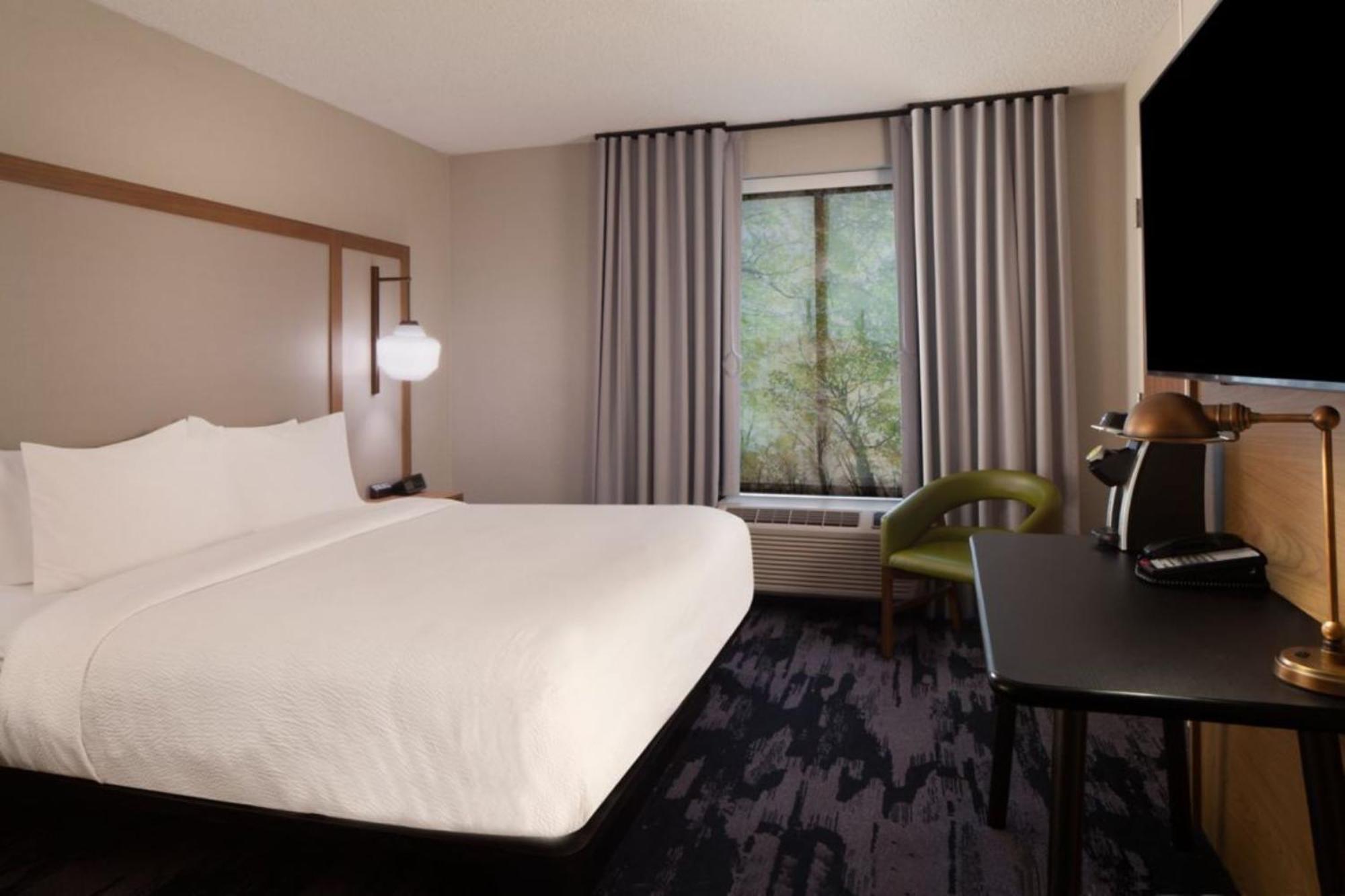 Fairfield Inn & Suites By Marriott Чарлстон Экстерьер фото